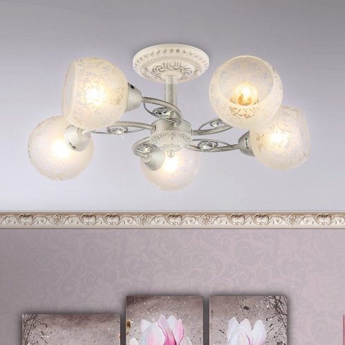 Потолочная люстра Ambrella light Traditional TR3062